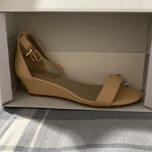 Never worn , Brand new size 7.5 women!